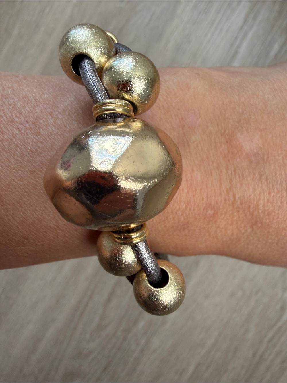 IAR Italy Gold Tone Statement Bracelet Hammered Beads Adjustable Made in Italy